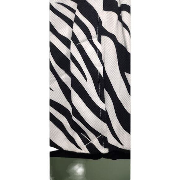 Joan Rivers Zebra Stripe Unlined Jacket with Pockets, Blk/Wht, Sz XL - Picture 5 of 7